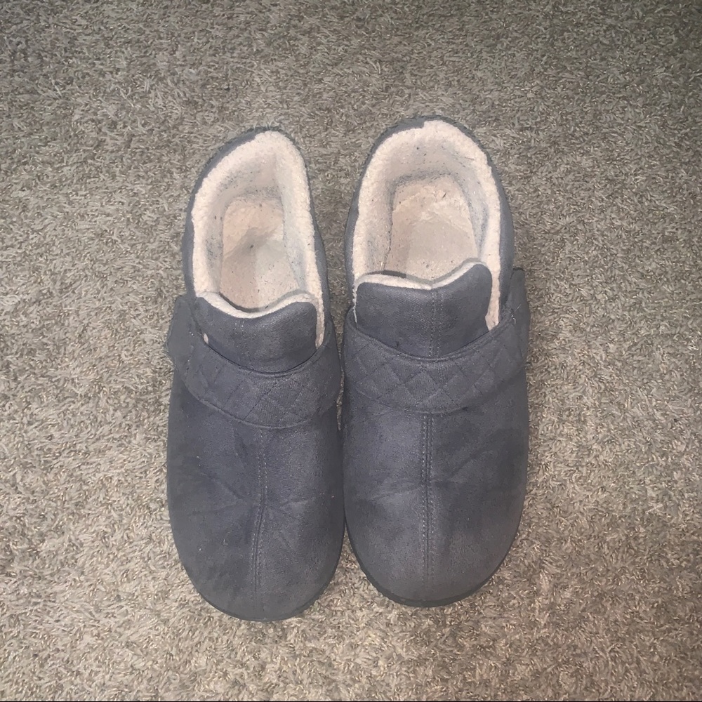 zizor fur house slippers